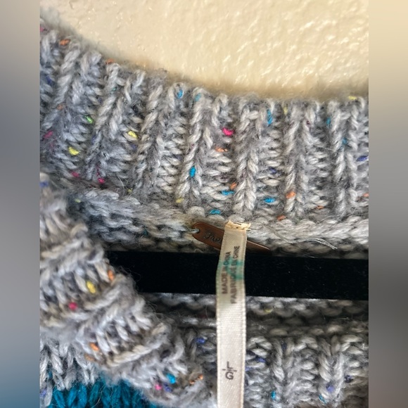 Free People I Heart You Sweater Size Large - Picture 5 of 5